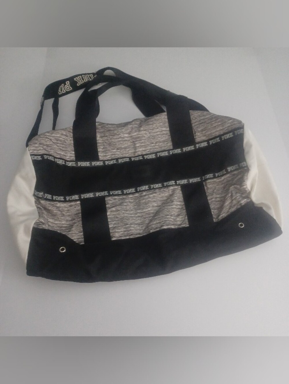 Vintage VS PINK Athletic Duffle Bag W/strap
